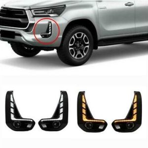 Tapas de Neblineros Toyota Hilux Revo 2021 / LED / DRL
